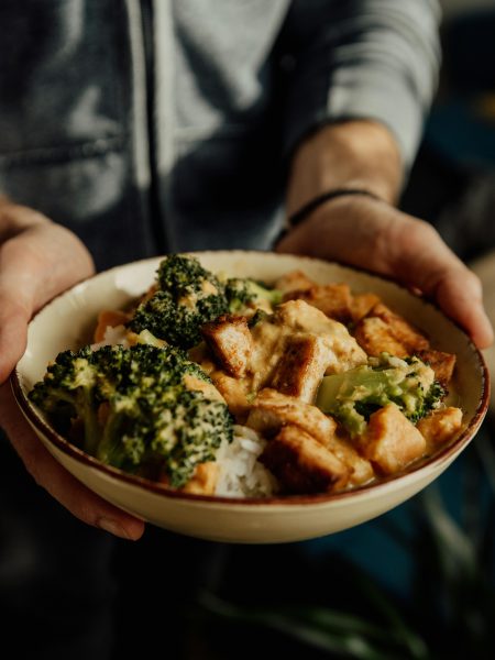 Meal Prep: Tofu-Gemüse-Reis