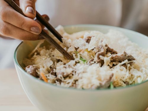 Meal Prep Rezept: Reis-Hackfleisch-Bowl