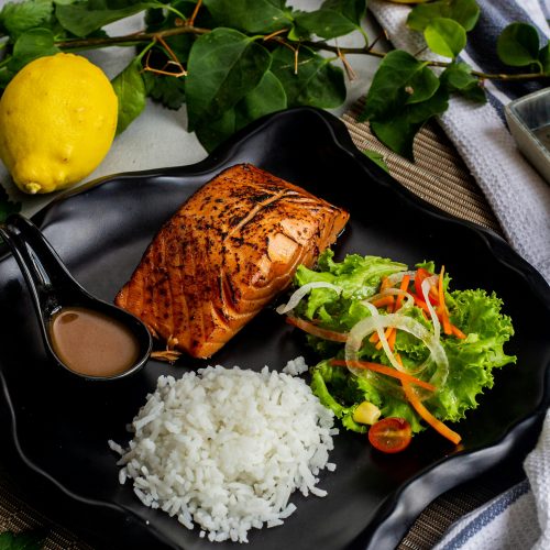 Meal Prep: Lachs-Reis-Brokkoli