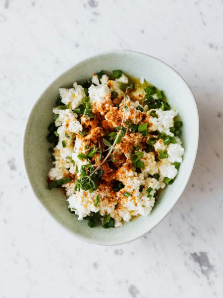 Eiersalat mit Hüttenkäse